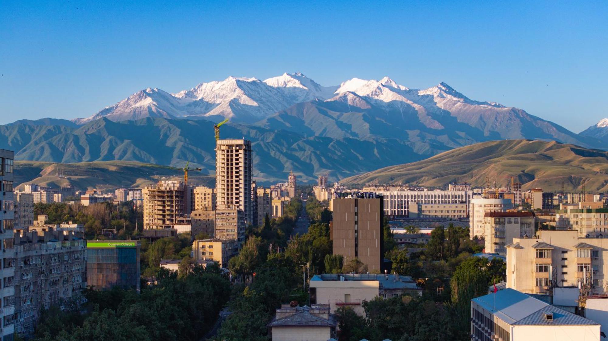 Novotel Bishkek City Center Exterior foto